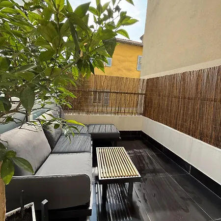 Appartement Apparemment Promenade Des 2 Minutes à Pied De La *
